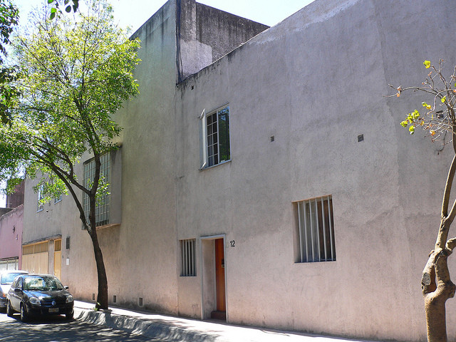 Architecture Portrait: Casa Luis Barragán